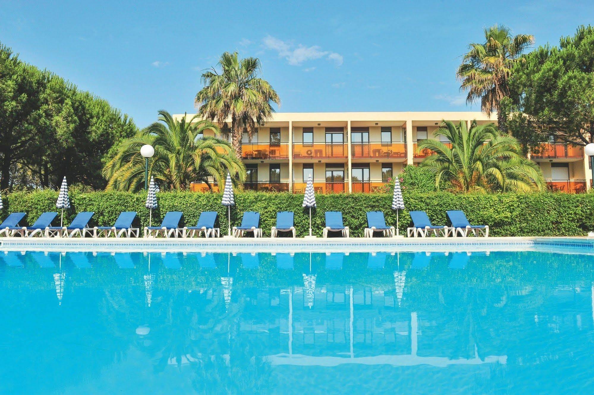 Residence Pierre & Vacances Les Jardins Ombrages Мандельє-ла-Напуль Екстер'єр фото